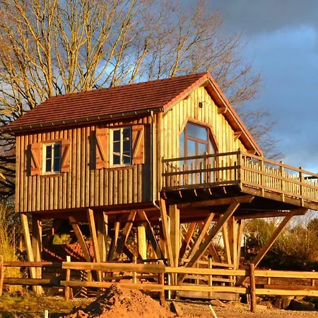 Les Cabanes Des Fontaines Saint-Sernin-du-Bois Exterior foto